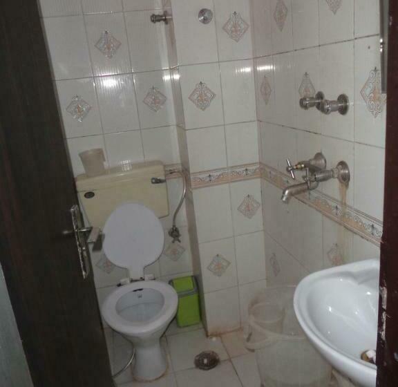 غرفة إقتصادية فردية, Gem Palace