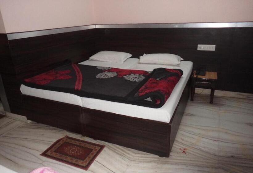 غرفة ديلوكس عائلية, Gem Palace