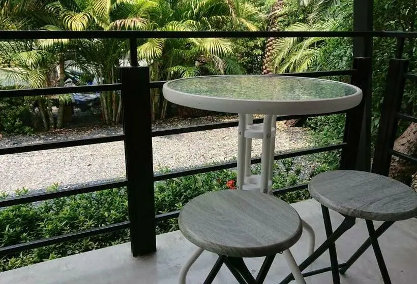 اتاق استاندارد, Lopburi Palm Resort