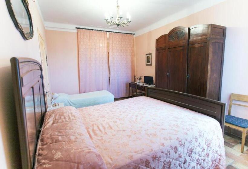 غرفة ديلوكس عائلية, Montelupone Bed & Breakfast