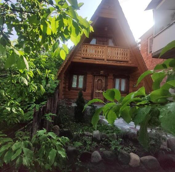 اتاق استاندارد سه نفره, Old Dili