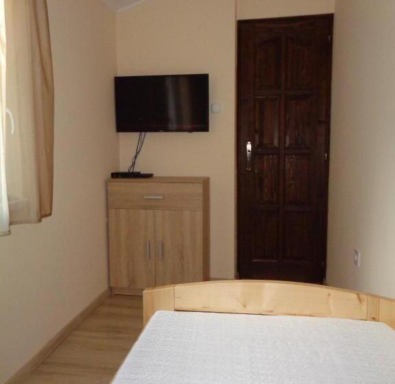 خانه 2 خوابه, Otthon Apartman