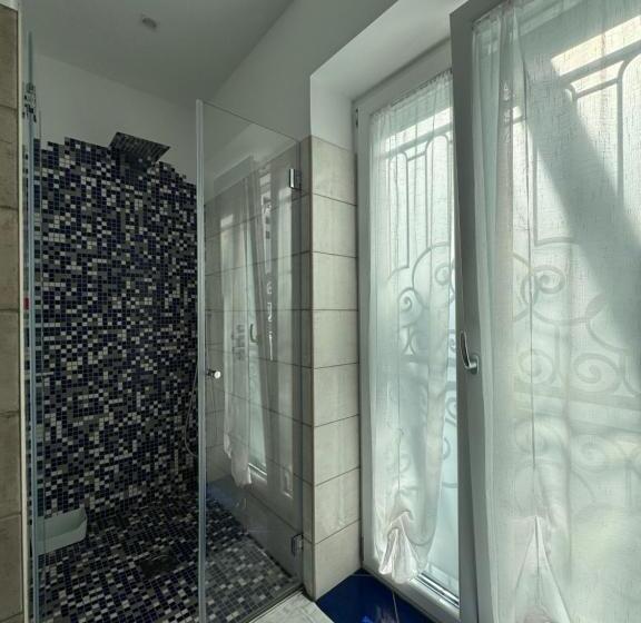 Люкс Кровать Кинг, Pharus Miseni Suites And Rooms