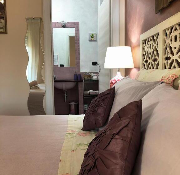 اتاق استاندارد سه نفره, Rizzi Marianna B&b