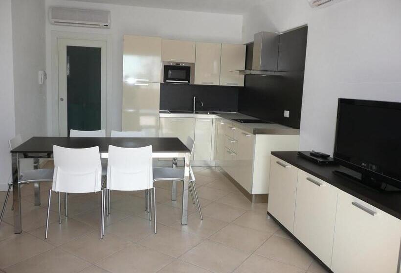 带2个卧室的公寓, Villaggio Sant Andrea