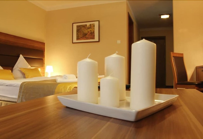 غرفة ديلوكس, Beskidian