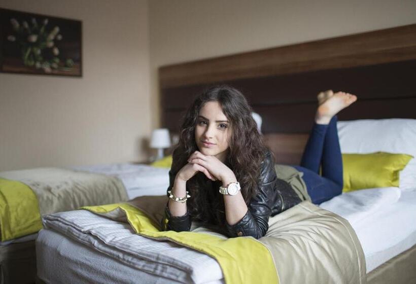 غرفة ديلوكس, Beskidian