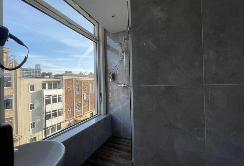 اتاق استاندارد یک نفره, H3 Hotel Rotterdam City Center
