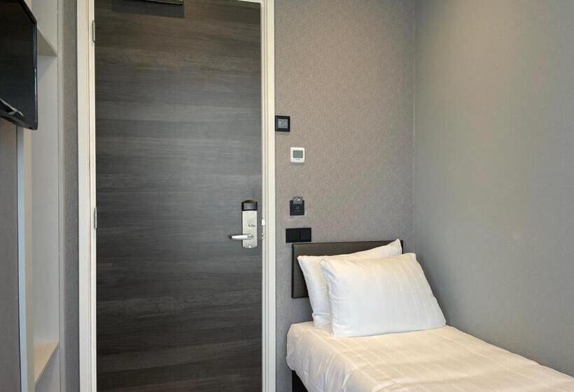 اتاق استاندارد یک نفره, H3 Hotel Rotterdam City Center