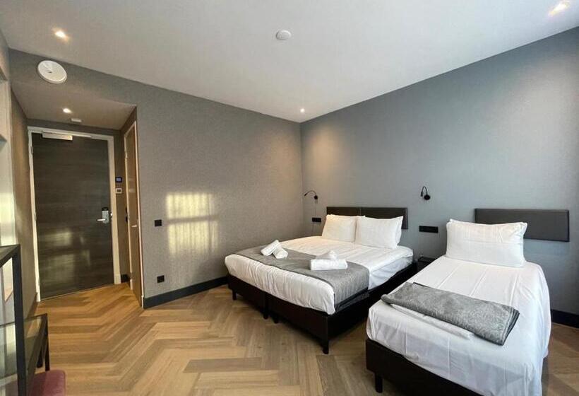 اتاق استاندارد سه نفره, H3 Hotel Rotterdam City Center