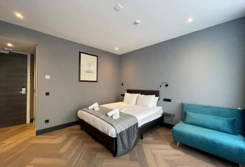 اتاق راحتی سه تخته, H3 Hotel Rotterdam City Center