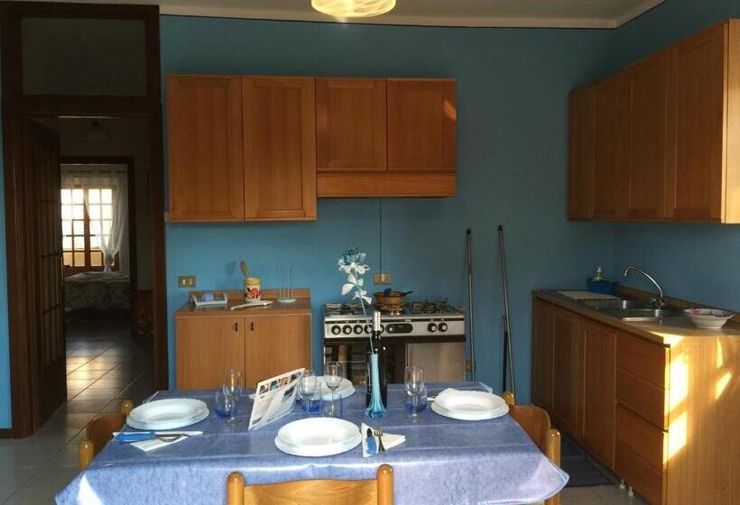 דירת שלושה חדרים, Il Porto