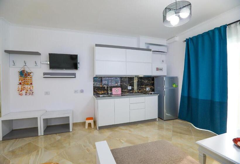 Deniz Manzaralı Superior Üç kişilik Oda, Vila Enxhi