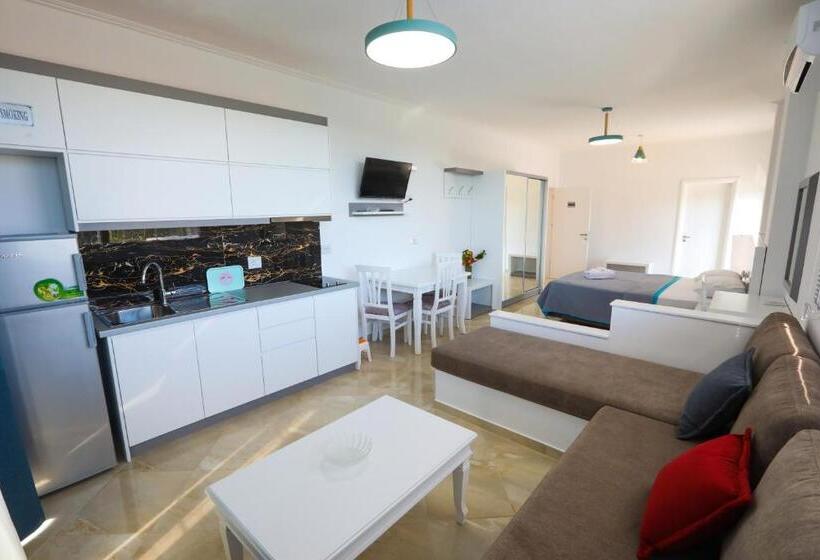 Deniz Manzaralı Superior Üç kişilik Oda, Vila Enxhi