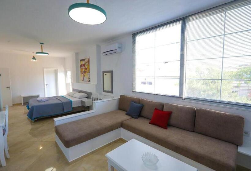 Deniz Manzaralı Superior Üç kişilik Oda, Vila Enxhi