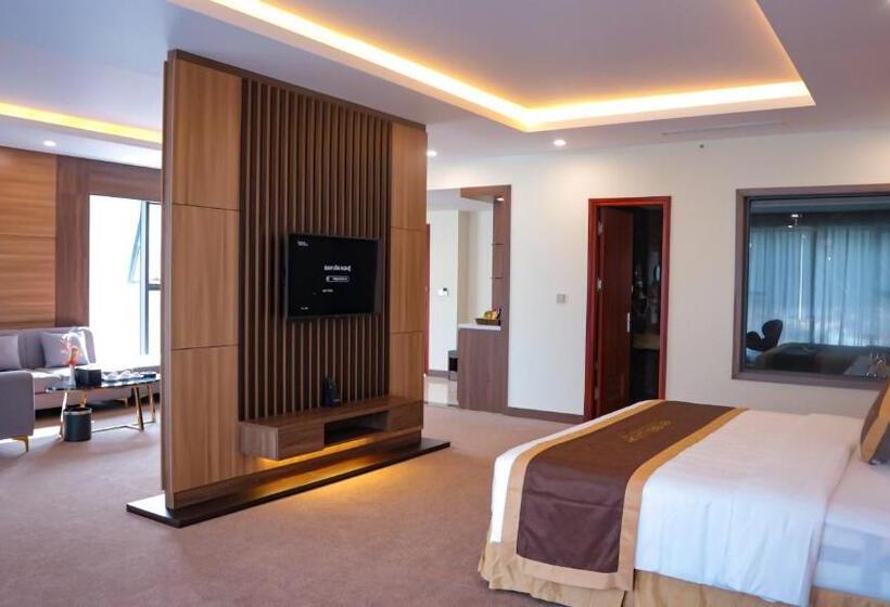 اتاق استاندارد با تخت بزرگ, Yen Bien Luxury