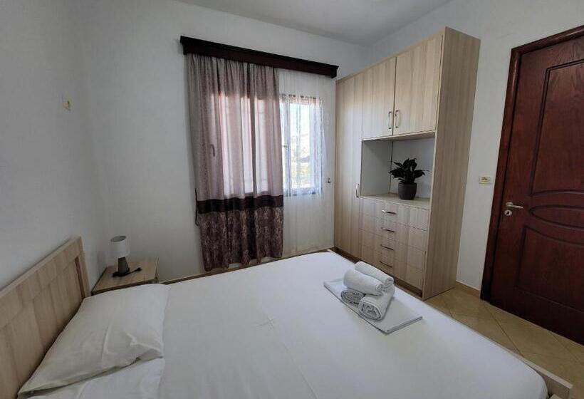 חדר משפחתי, Guesthouse Redilka