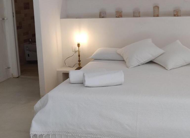 Quarto Estandar com Hidromassagem, Mareulivi