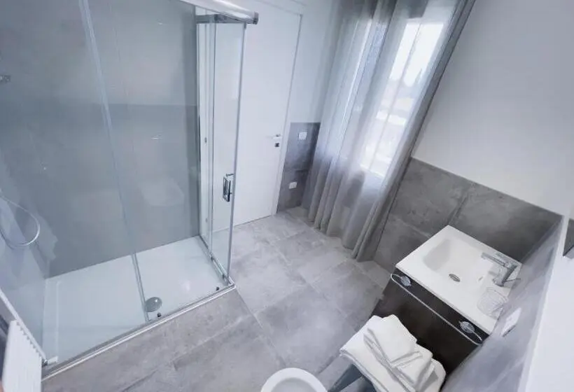 اتاق استاندارد, Mincio Relais
