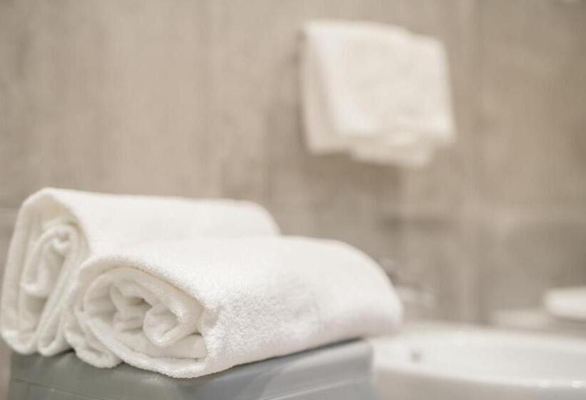 标准间带游泳池, Mincio Relais