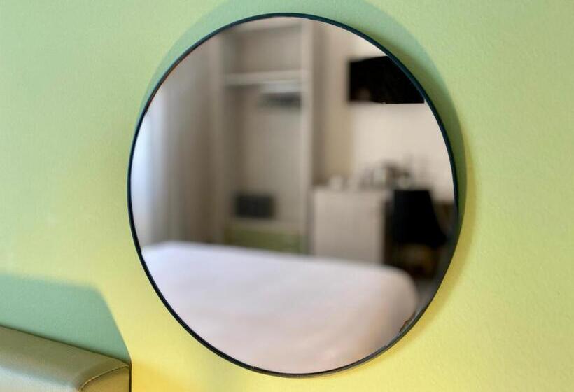 标准间带游泳池, Mincio Relais