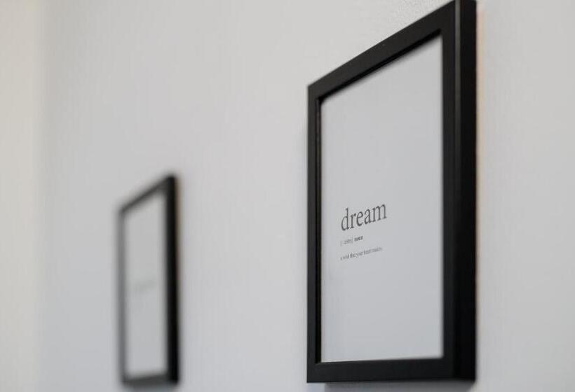 标准间内部标间, Mincio Relais