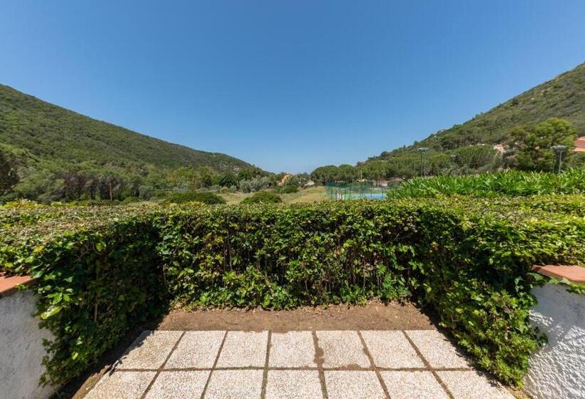 Апартаменты 1 Спальня Вид на Море, Elba Island Resort Pool & Tennis