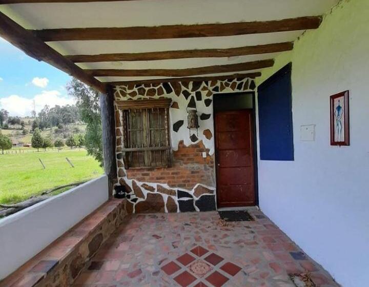 スタンダードルーム, Ghuru Hotel Campestre