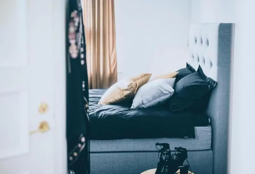 スタンダードシングルルーム, Frövi Hotell