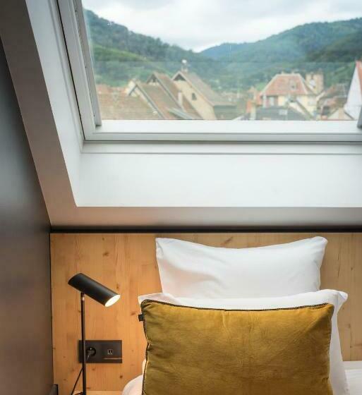 غرفة قياسية ثلاثية, L  Hôtel & Spa Ribeauville  Haut Koenigsbourg