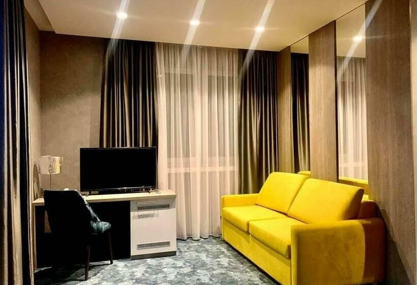 اتاق استاندارد, Stolac