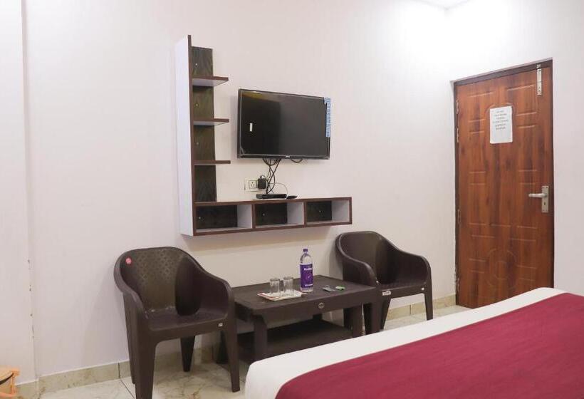 Quarto Deluxe, The Royal Galaxy