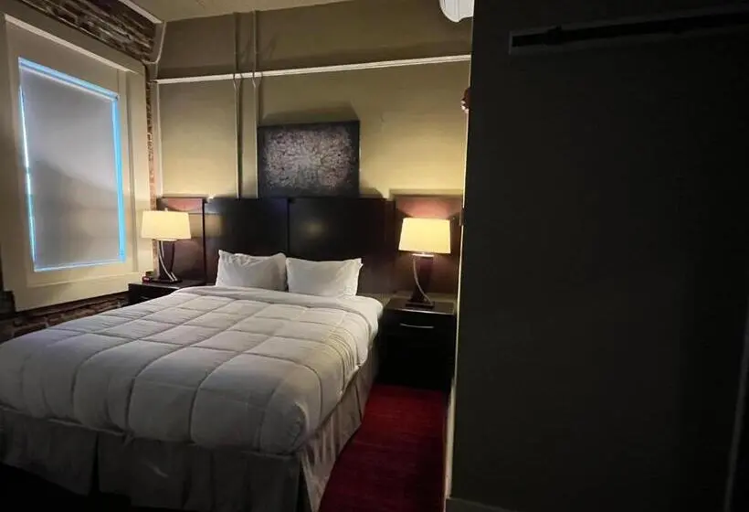 キングサイズベッドのスイートルーム, The Skylight
