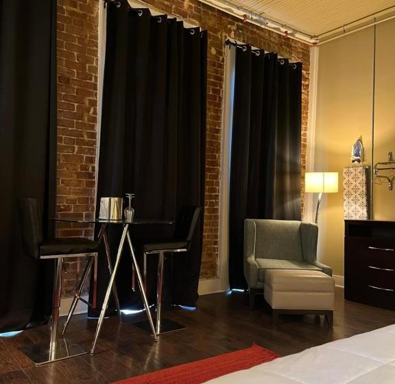 Люкс Кровать Кинг, The Skylight