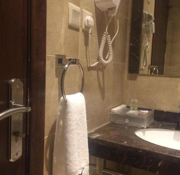 2 Schlafzimmer Apartment, لافندر للشقق المخدومة