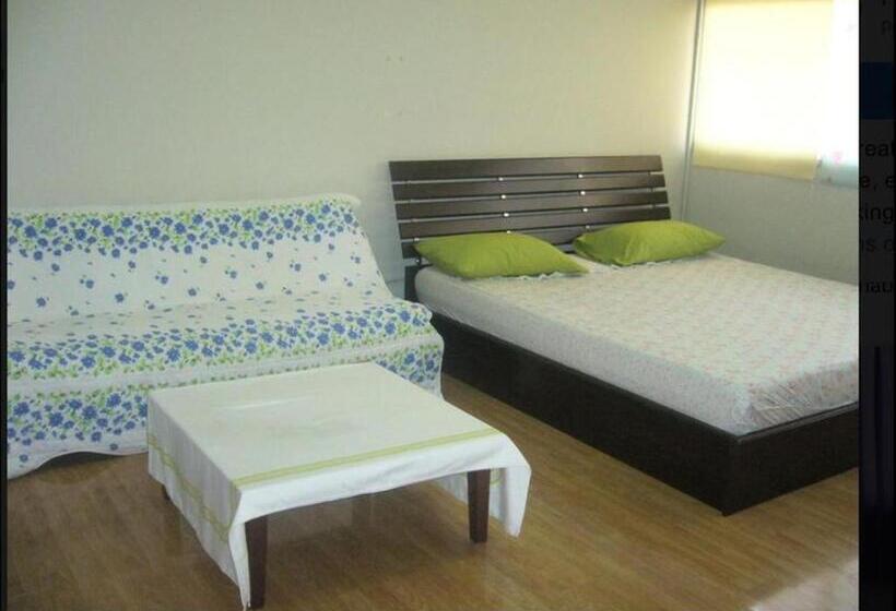 اتاق استاندارد چهار تخته, Room In Apartment  Poppular Palace Don Mueang Bangkok, 5minute Drive From Impact Arena