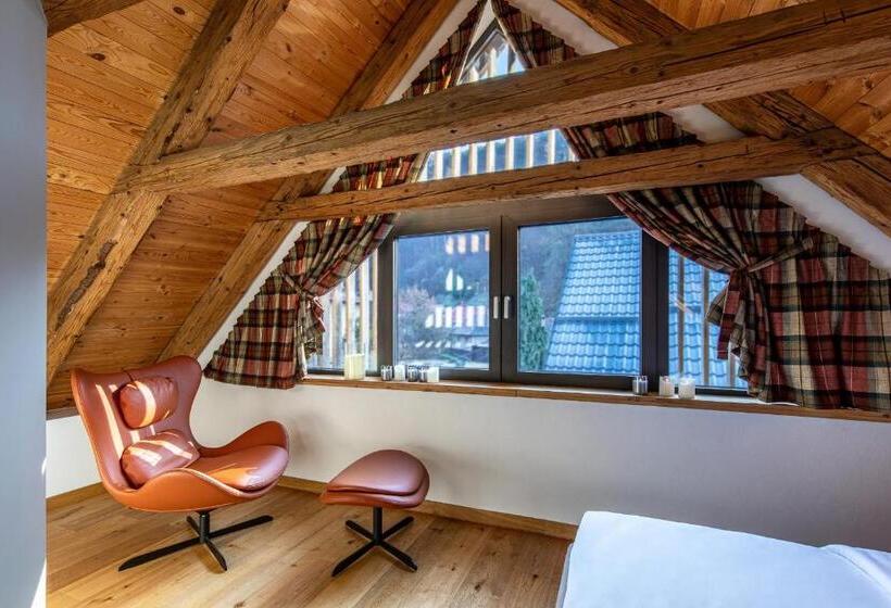 可观山景的小型套房, Das Fort Boutique