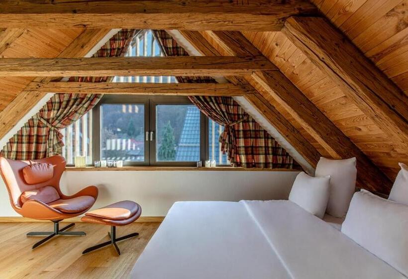 可观山景的小型套房, Das Fort Boutique