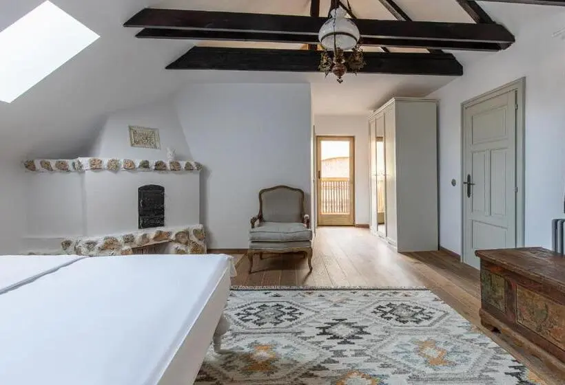 اتاق لوکس با بالکن, Das Fort Boutique