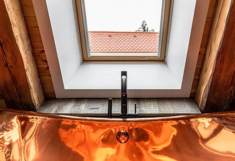 带大床的套房, Das Fort Boutique