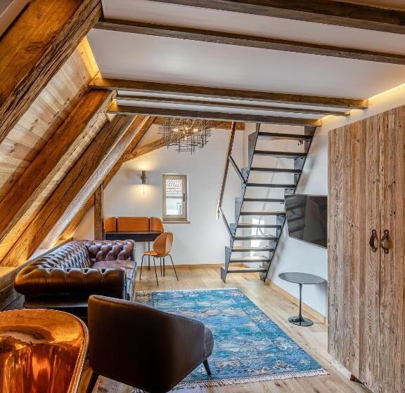 高级套房, Das Fort Boutique