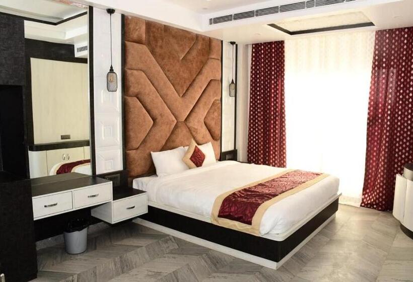 스탠다드 룸 킹사이즈 침대, Pleasant View