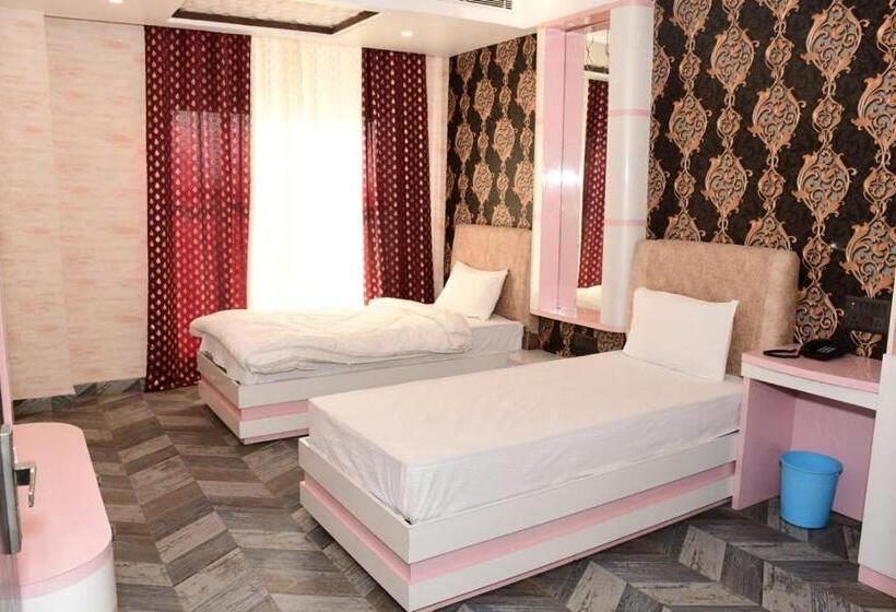 스탠다드 룸 킹사이즈 침대, Pleasant View