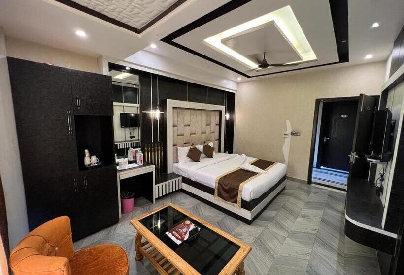 디럭스 룸 킹사이즈 침대, Pleasant View