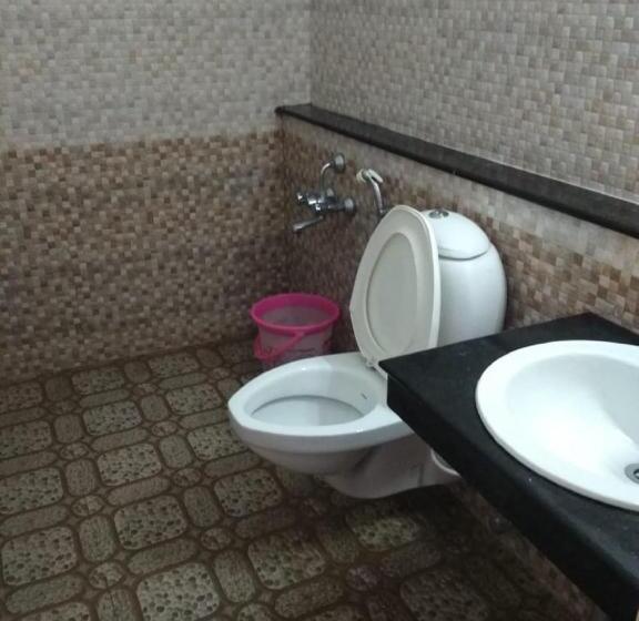 غرفة ديلوكس, Status Hillpark