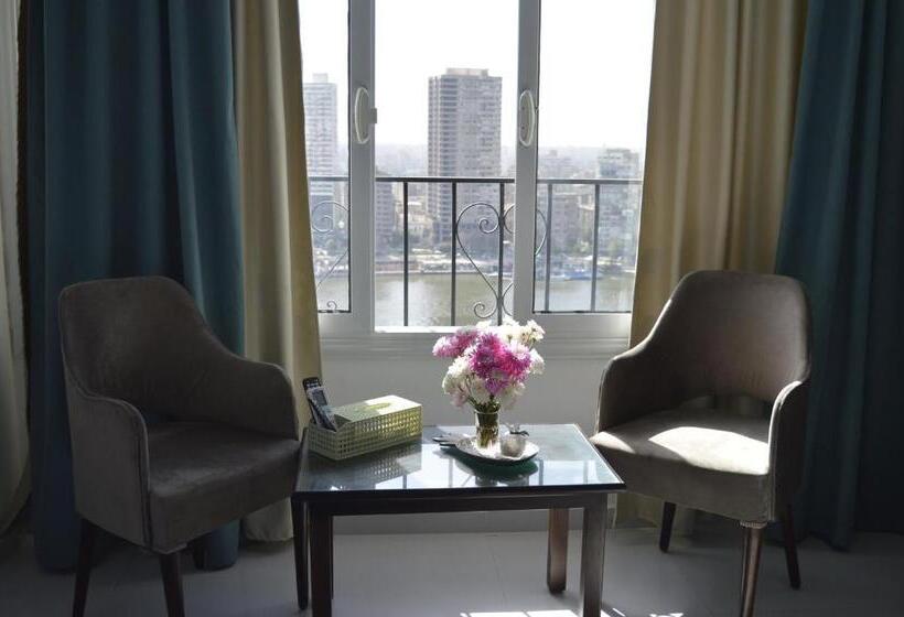 اتاق لوکس, Nile View Inn