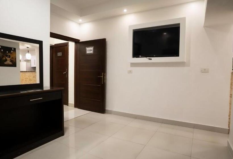 سوئیت جونیور خانوادگی, Nile View Inn