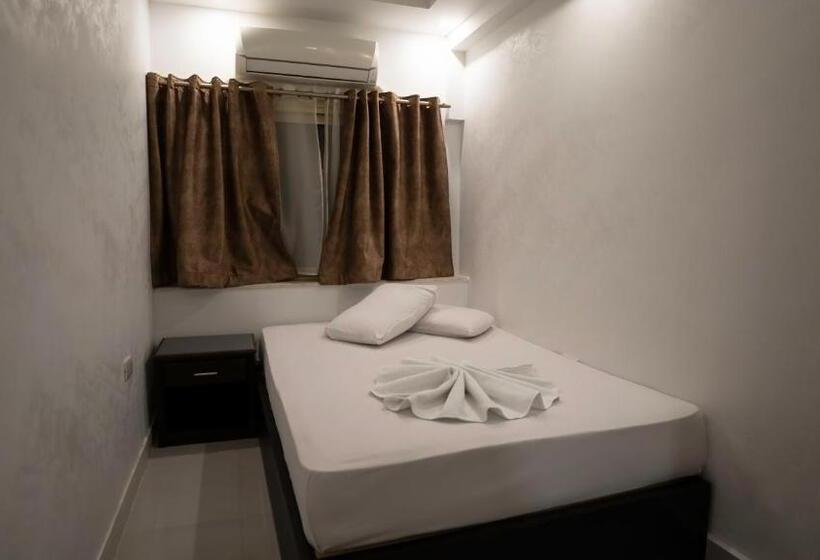 سوئیت جونیور خانوادگی, Nile View Inn