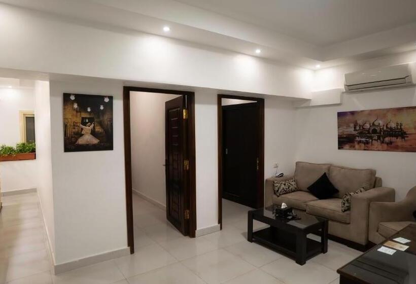 سوئیت جونیور خانوادگی, Nile View Inn