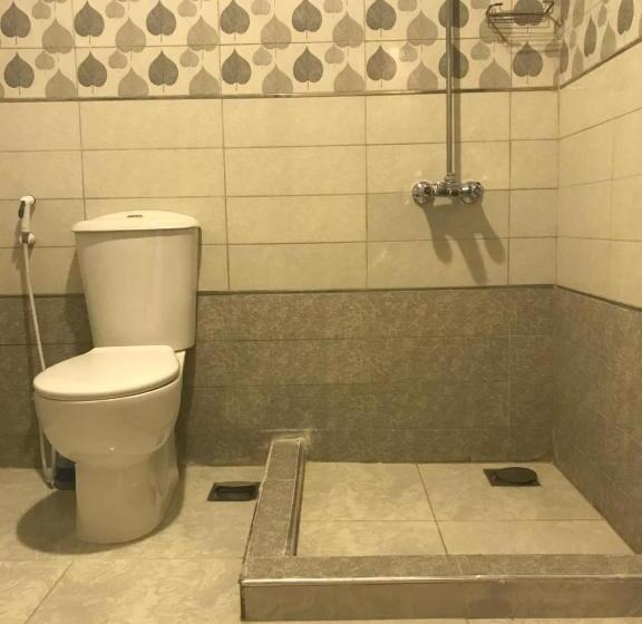 اتاق استاندارد با چشم‌انداز باغ, Nile View Inn